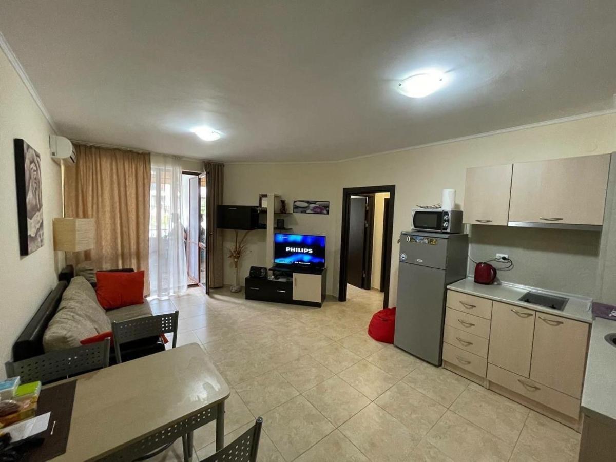 Private Apartments In Apolon Ravda Ngoại thất bức ảnh