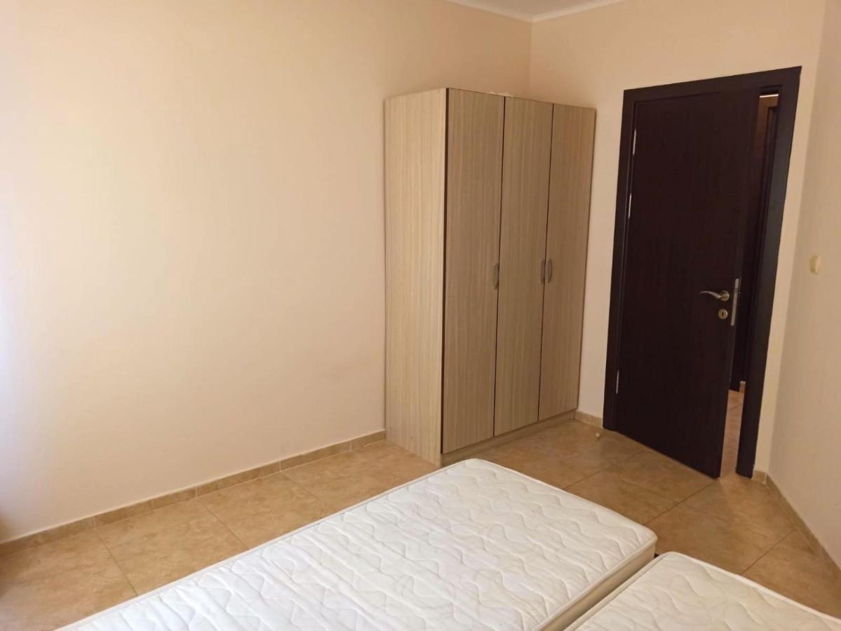 Private Apartments In Apolon Ravda Ngoại thất bức ảnh