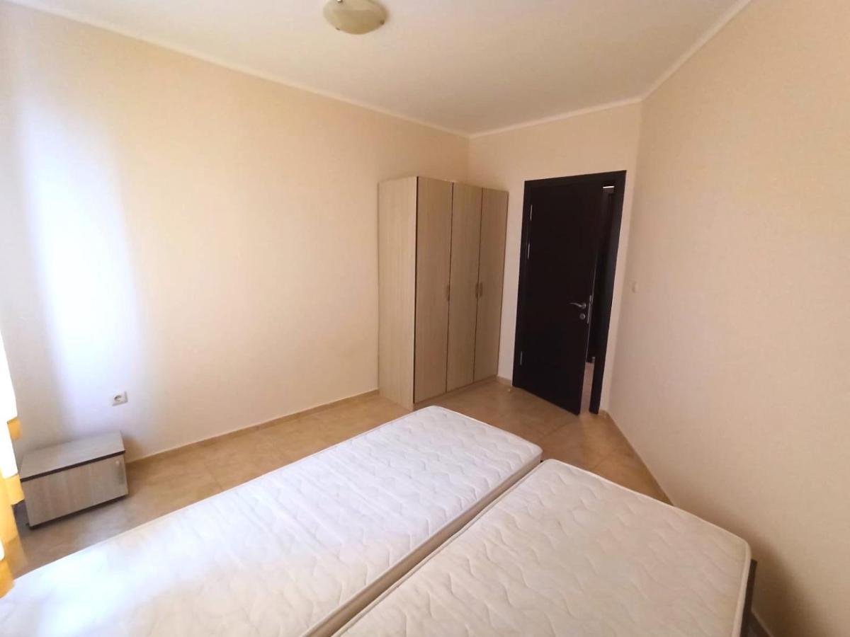 Private Apartments In Apolon Ravda Ngoại thất bức ảnh